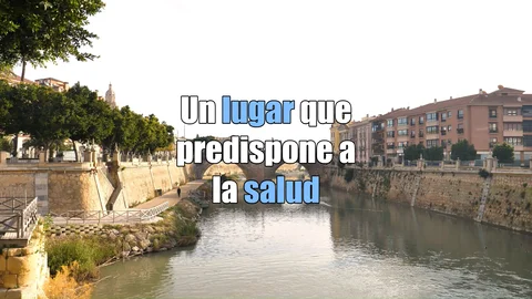 Murcia con la frase 'Un lugar que predispone a la salud'